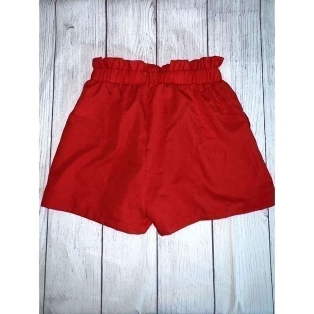 Girls Red Mid-Rise Shorts Cinched Waist Belted and pockets 11Y - 12Y - Picture 3 of 4